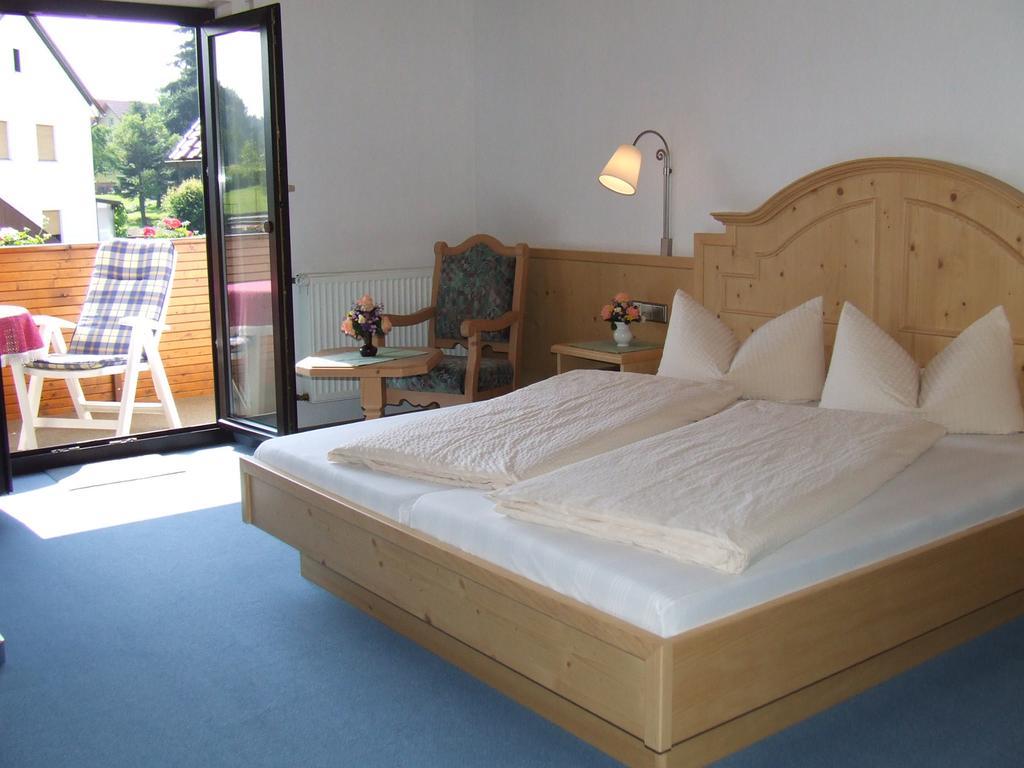 Hotel Drei Lilien Waldbrunn  Pokój zdjęcie